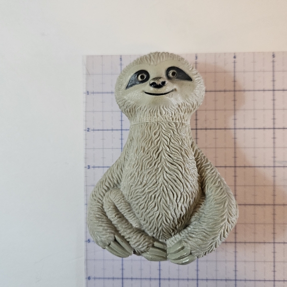 Lot Of 4 Plastic Animal Figures Sloth Lizard Otter Panda - Picture 14 of 16